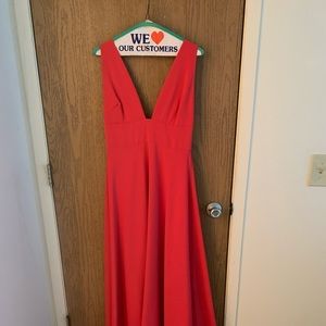 Beautiful Monique Lhullier dress. Size 6.